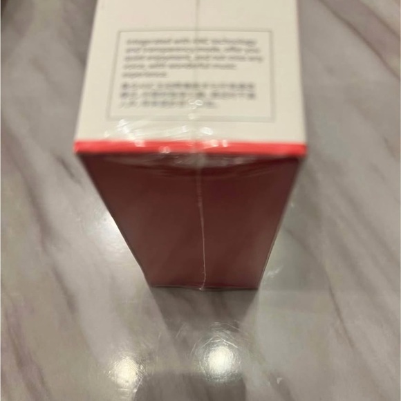 Knight & King TA03 Noise Cancelling Earphones - Picture 2 of 4